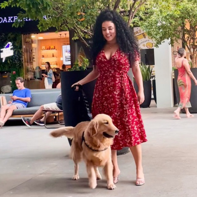 Vestido envelope plus vermelho floral boho