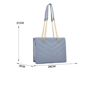 Bolsa Feminina Tote Média Transversal ou Tiracolo, com alças trabalhadas com corrente dourada F&G Eva