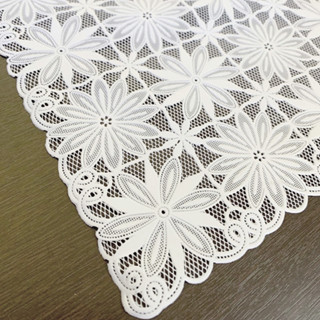 Kit com 3 Toalhas De Geladeira Plástica PVC Rendada Le Bianco Unidade 53cm x 35cm