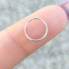 Piercing Argola Lisa torção 6 / 8 / 10mm Prata 925 P/Nostril, Nariz, Orelha, Hélix, Daith e Cartilagem em Oferta na Shopee