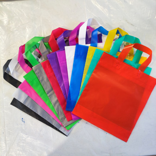 50 Sacolas plásticas Alça Fita medidas 27x30, 30x35 e 40x40  em Alta Densidade espessura 15 micras. em Oferta na Shopee