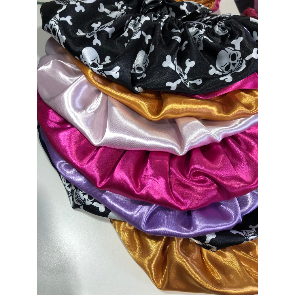 Kit Touca de cetim + scrunchie xuxa