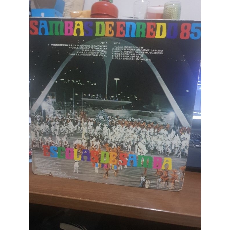 LP Sambas Enredo Escolas de Samba Grupo 1B(1985) Som Livre Com Encarte