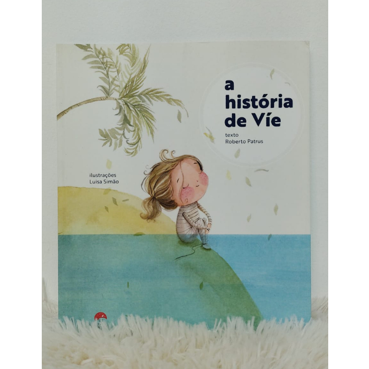 A História de Víe Livros De Capa Comum Autor  Roberto Petrus
