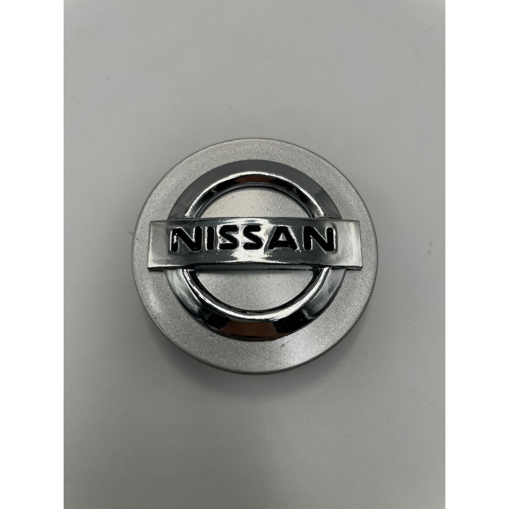Calotinha Centro Meio Tampa Roda Nissan Kicks Tiida Prata