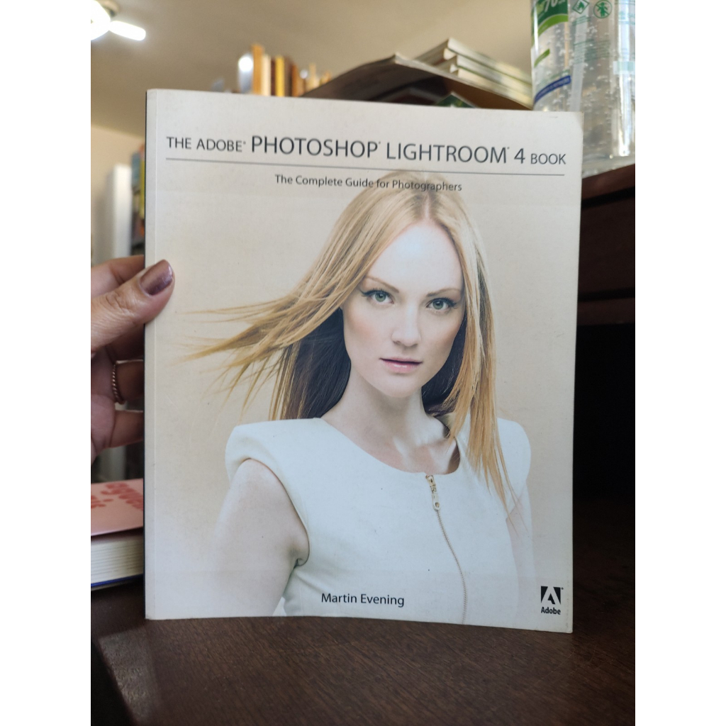 The Adobe Photoshop Lightroom 4 Book de Martin Evening (INGLÊS)
