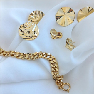 BRINCO FEMININO FOLHEADO ANTIALÉRGICOS TENDENCIA MARTELADO GEOMETRICO DOURADO OURO 18K