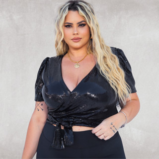 Cropped de Paetê Plus Size com Amarração Transpassada