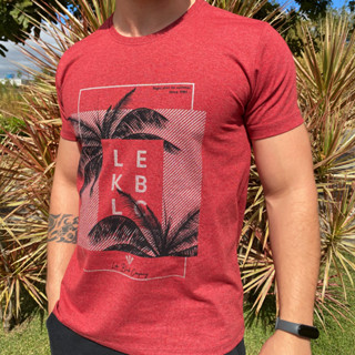 Camiseta Masculina Estampada Coqueiros Gola Redonda em Malha de Algodão Premium