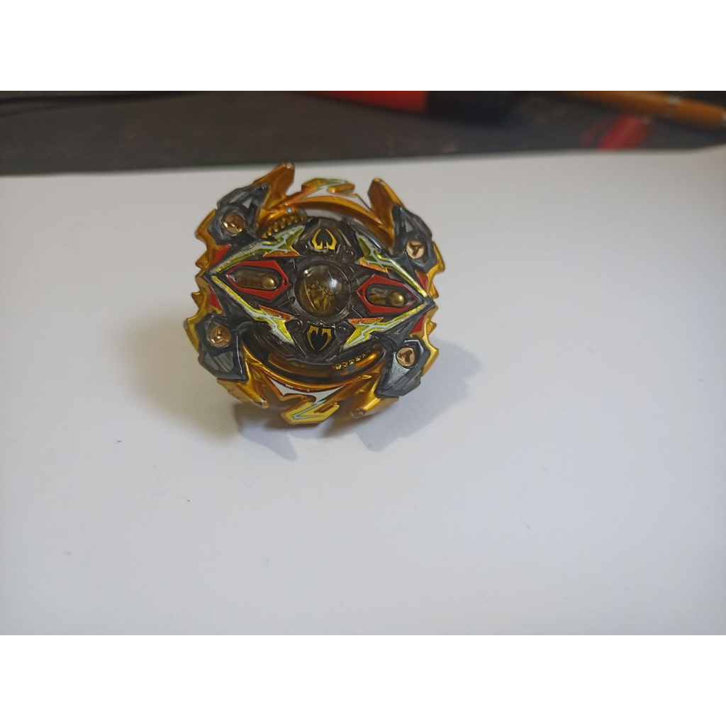 Beyblade burst Takaratomy Zillion zeus Gold