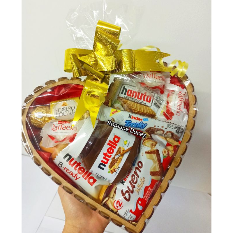 Cesta Coração Ferrero Rocher Nutella (Presente de aniversário, presente dia dos namorados, presente Cesta Coração Ferrero Rocher Nutella (Presente de aniversário, presente dia dos namorados, presente