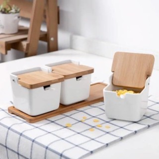 Açucareiro e Saleiro de Porcelana com Tampa de Bambu