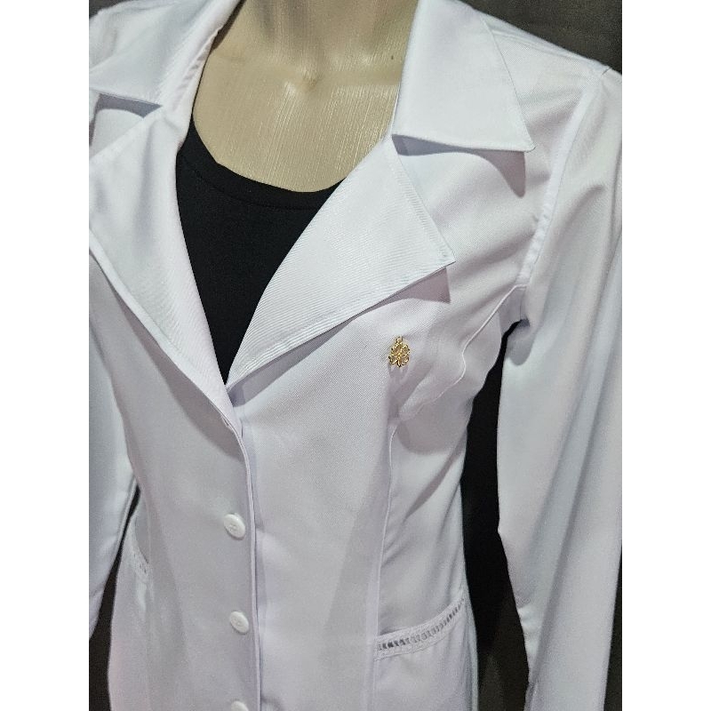 Jaleco Feminino Acinturado com detalhes + logo bordado