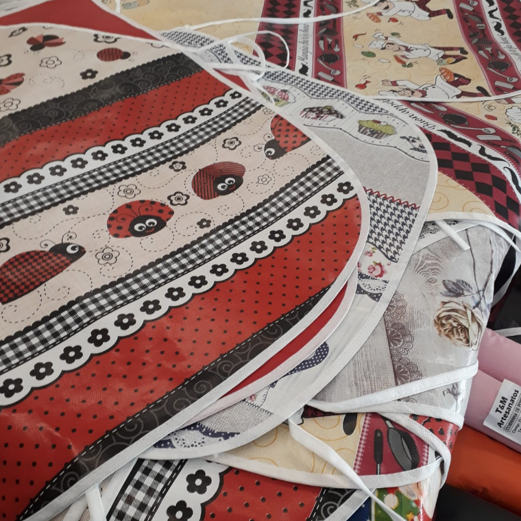 1 UNIDADE DE AVENTAL P/ COZINHA ESTAMPADO 45X65CM | DIVERSAS ESTAMPAS | LER A DESCRIÇÃO