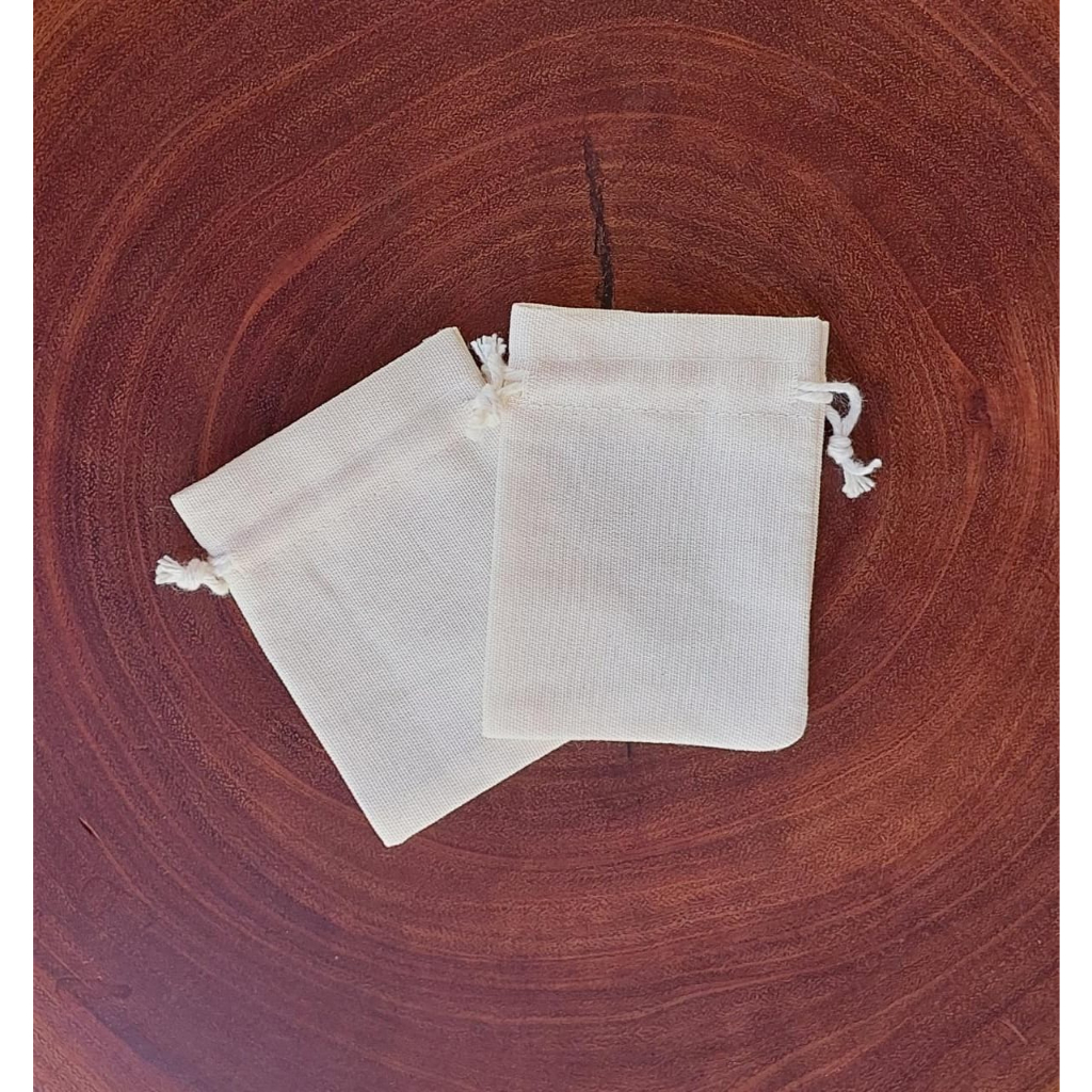 50 Saquinhos 15x15 Algodão cru com borda para velas pequenas.