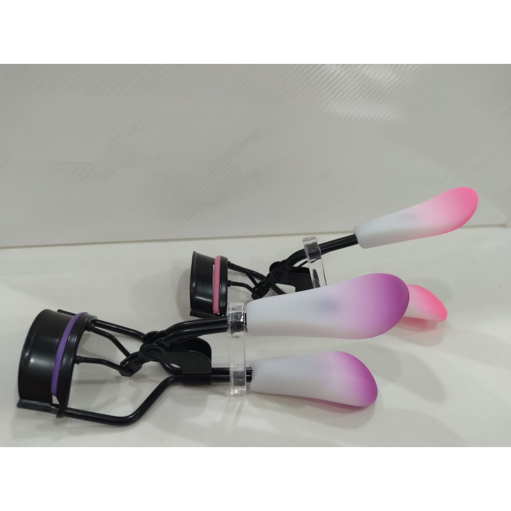 Curvador De Cílios Curvex Profissional Coração Cores Sortidas