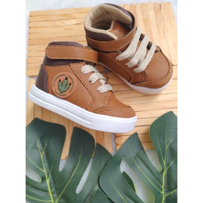 Tênis infantil menino dino com cano alto botinha calçado para bebê masculino dinossauro