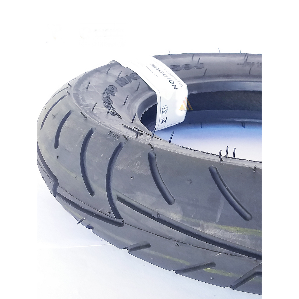 Pneu Dianteiro Scooter Suzuki Burgman 125 sem câmara - Vitória Representante