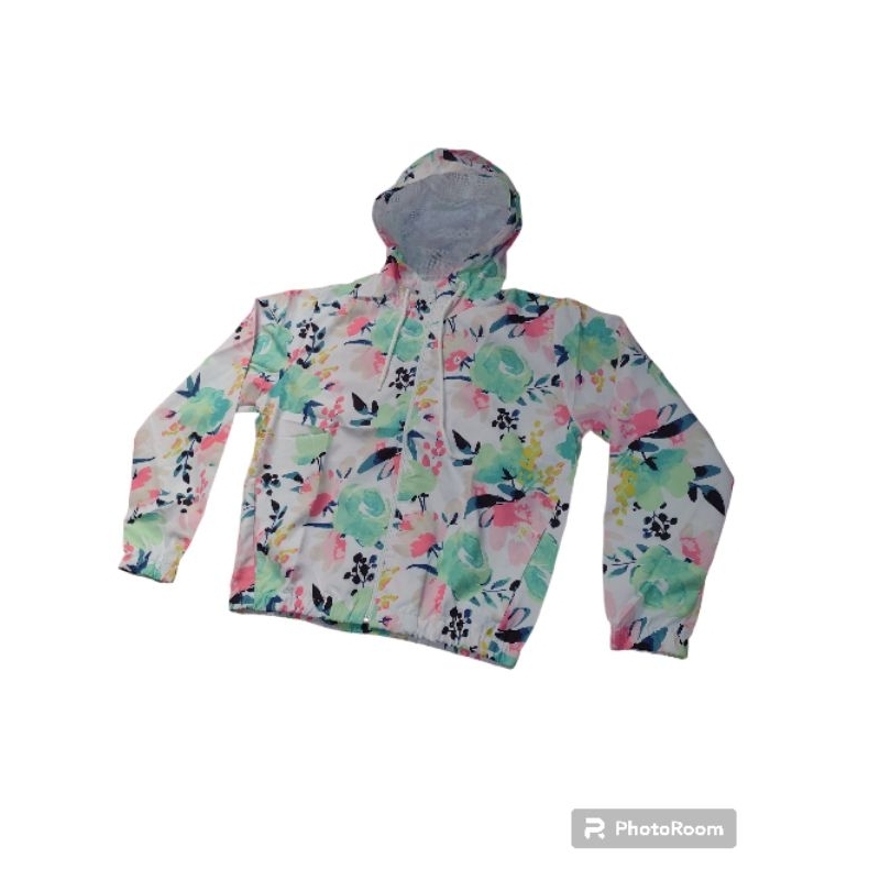 Blusa Jaqueta Feminina Frio Corta Vento Touca e Bolsos Laterais Fecho em Zíper