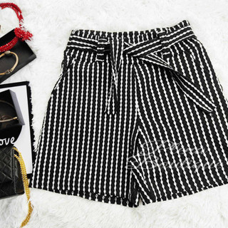 Shorts Colmeia Listrado Liso Feminino Com Cinto