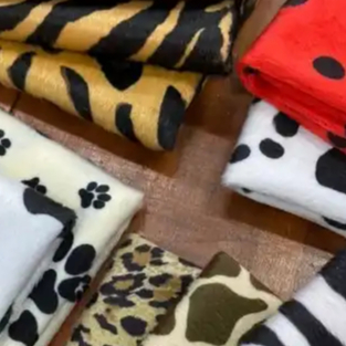 Tecido Velboa Estampado Animal Print - Tamanho 30cm x 1,50 metros - Artesanato em Oferta na Shopee