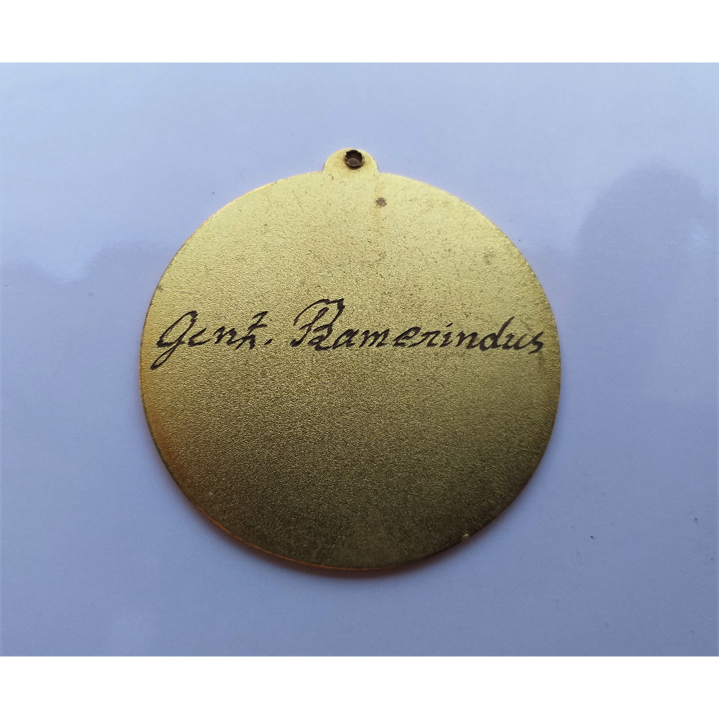 AN679= ANTIGA MEDALHA BAMERINDUS DETALHES EM DESCRIÇAO