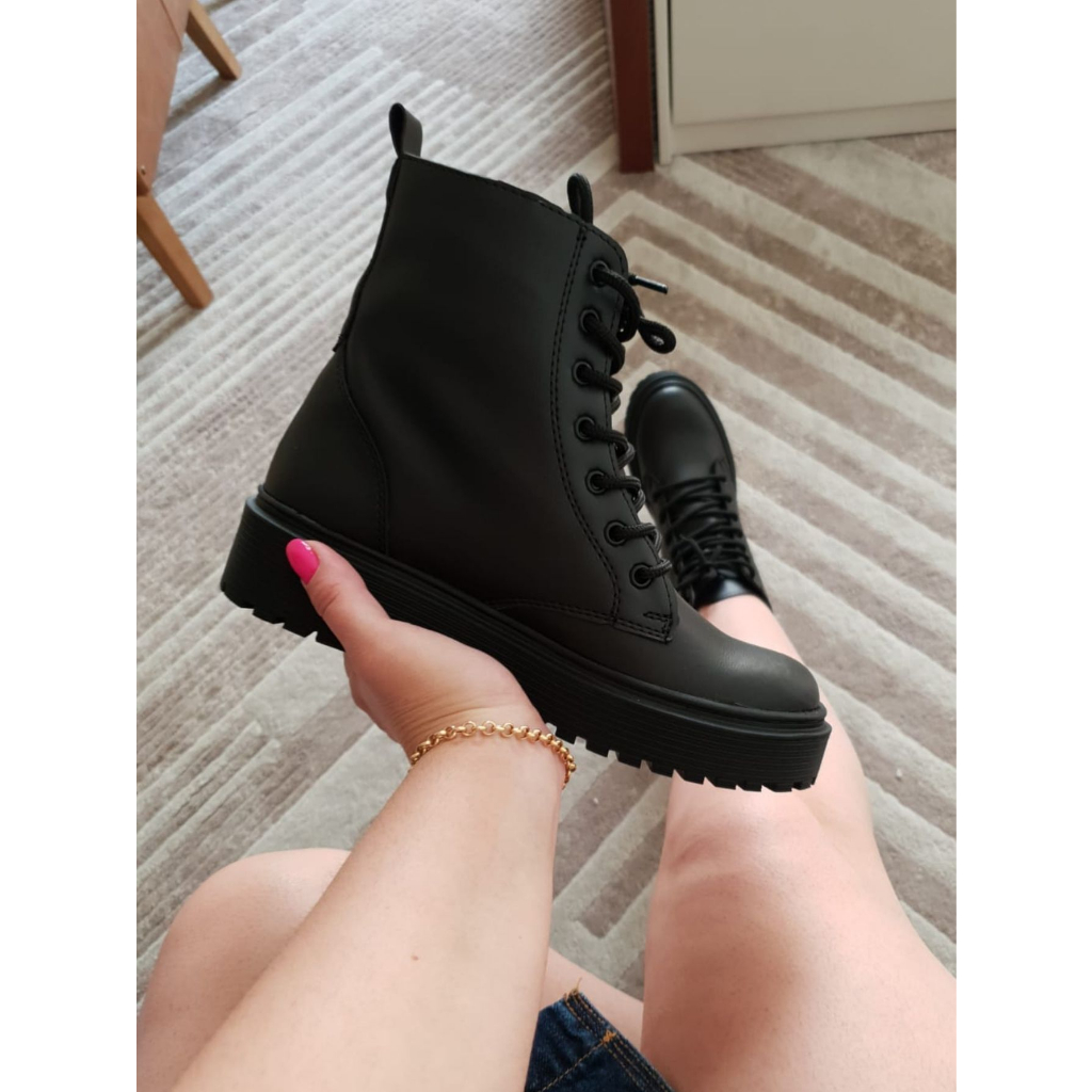 BOTA COTURNO FEMININO ATEMPORAL BLOGUEIRA