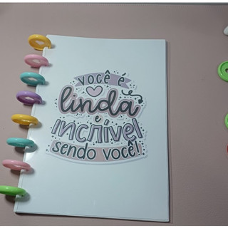 CADERNO INTELIGENTE/CADERNO DE DISCO - CADERNO CAPA FRASES (8 discos - 21 x 14,8cm) - 2 capas flexíveis