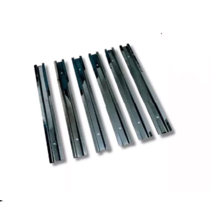jogo Com 6 Canaletas trilho com aba 44x2,5cm para correr a grelha na Churrasqueira de cimento pre moldada
