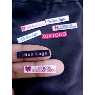 100 Etiquetas de Cetim Personalizadas 0,5x3 cm em Oferta na Shopee