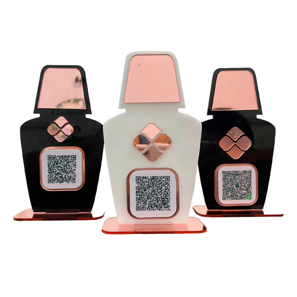 Placa Pix Pagamento QrCode De Mesa Balcão c/ base - Acrílico Personalizada com a logo