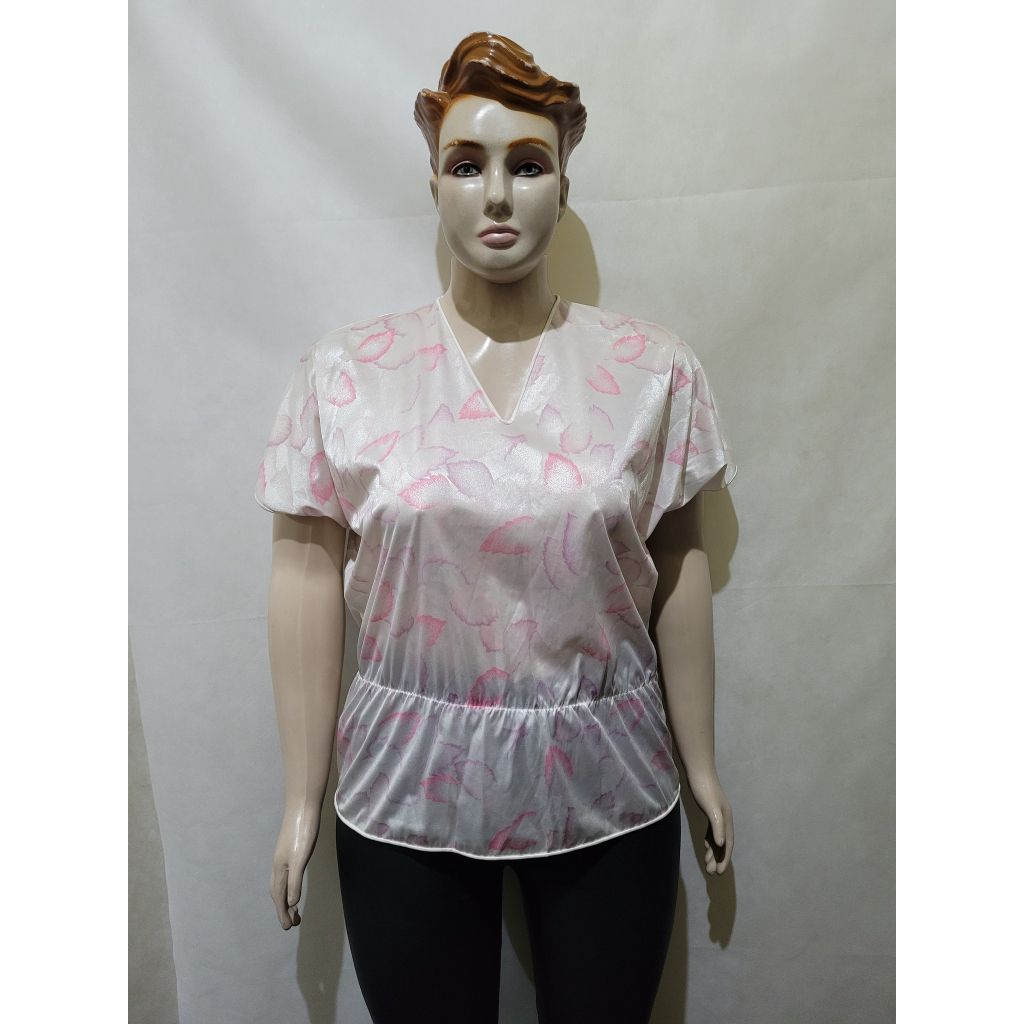 Blusa branca rosa estampada dormir tam G DE MILLUS poliamida usado bom estado