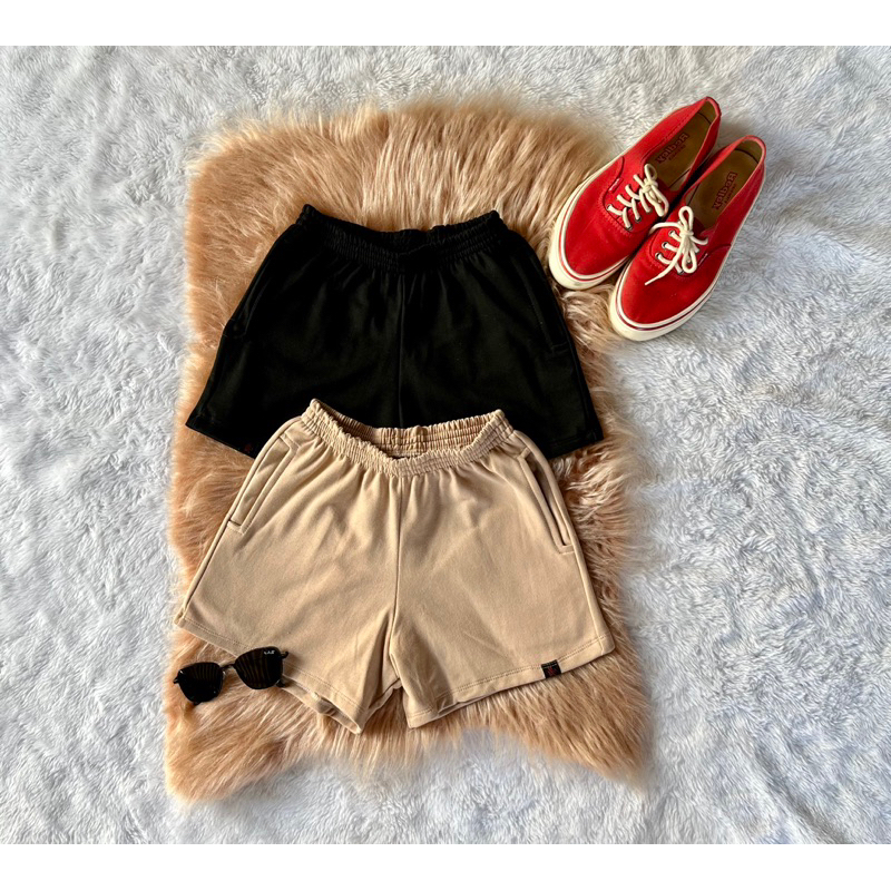 Kit 2 Short Feminino Moletom Bermuda Feminina básica confortável para seu dia a dia com bolso em Oferta na Shopee