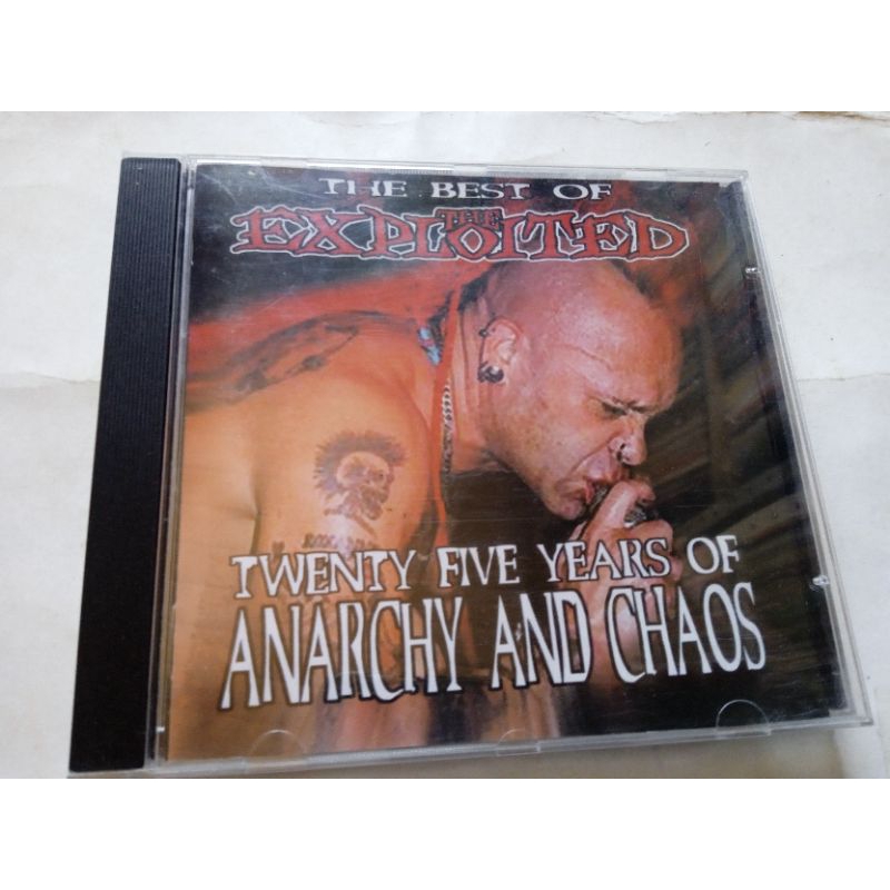 CD the exploited twenty five years of anarchy and chaos - ótimo estado mídia e capa
