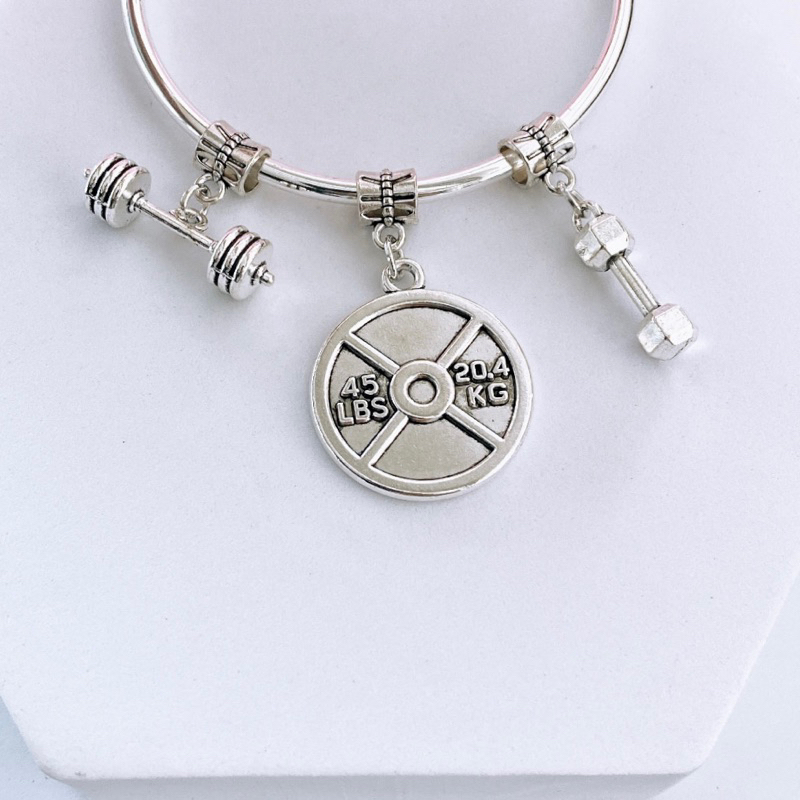 Berloque Pingente Halter peso Academia Banhado a Prata 925 em Oferta na Shopee