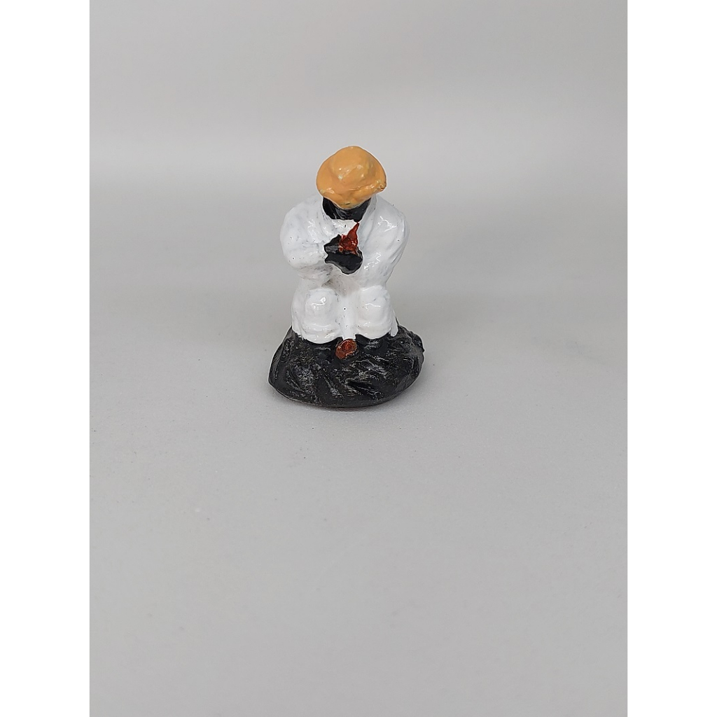 Preto Velho em Resina 3,5 cm em Oferta na Shopee