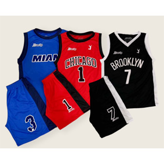 KIT 6 PEÇAS DE ROUPA DE MENINO COM 3 SHORTS + 3 CAMISETAS DE BASQUETE MELHORES TIMES - PROMOÇÃO - KIT COM 3 CONJUNTOS ESPORTIVO