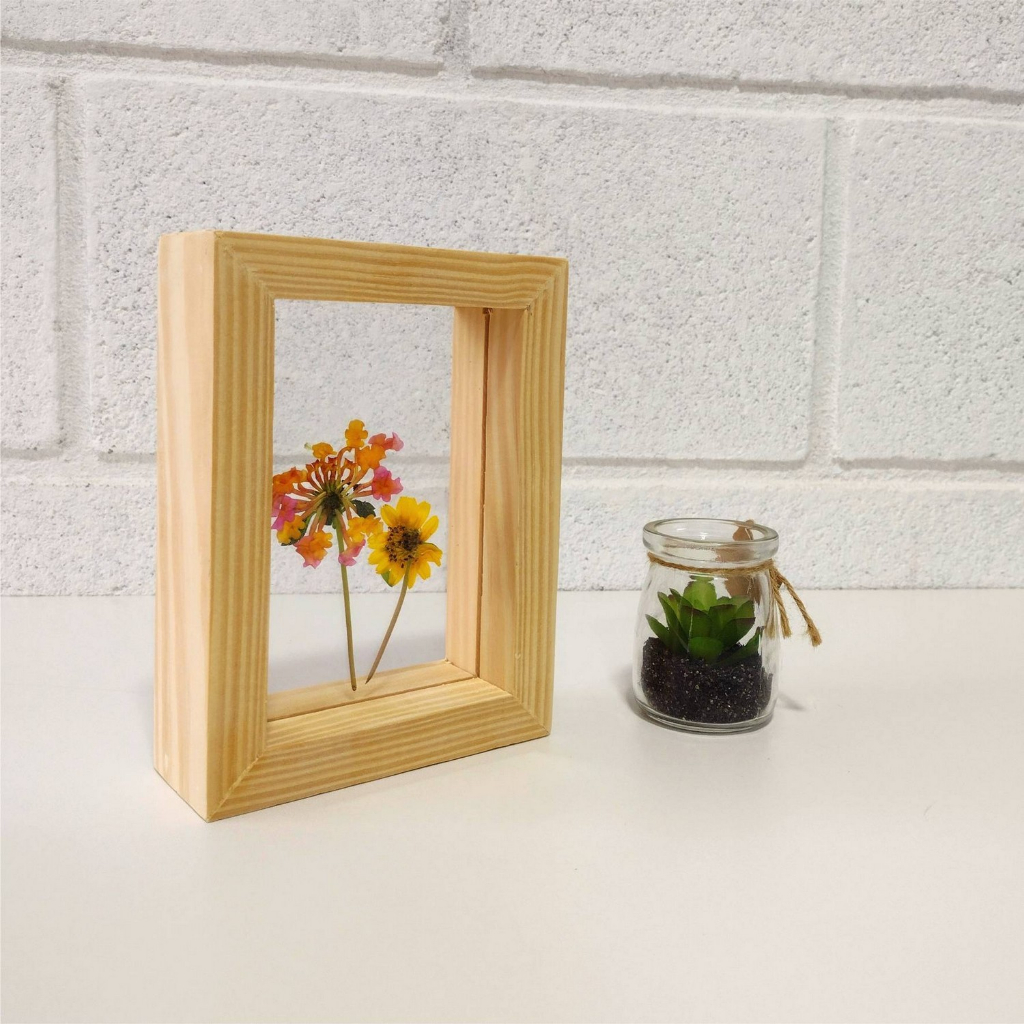 Moldura Dupla Face em Madeira de Pinus com Duplo PS Cristal Transparente - 1,5x4,5 em Oferta na Shopee