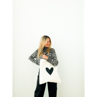 Ecobag coração preto sacola ecológica,escola,faculdade, curso,personalizado,brinde,lembrancinha,presente,praia,dia a dia em Oferta na Shopee