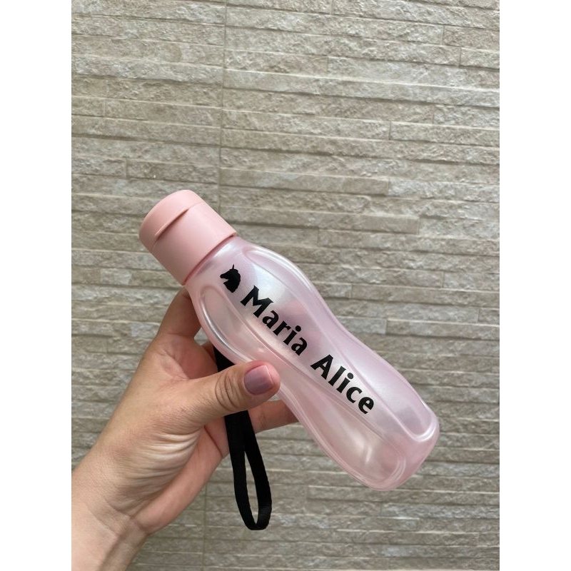 3 Adesivo de Nome+ 1 sobrenome(duas palavras)+desenho em Vinil para garrafinhas em Oferta na Shopee