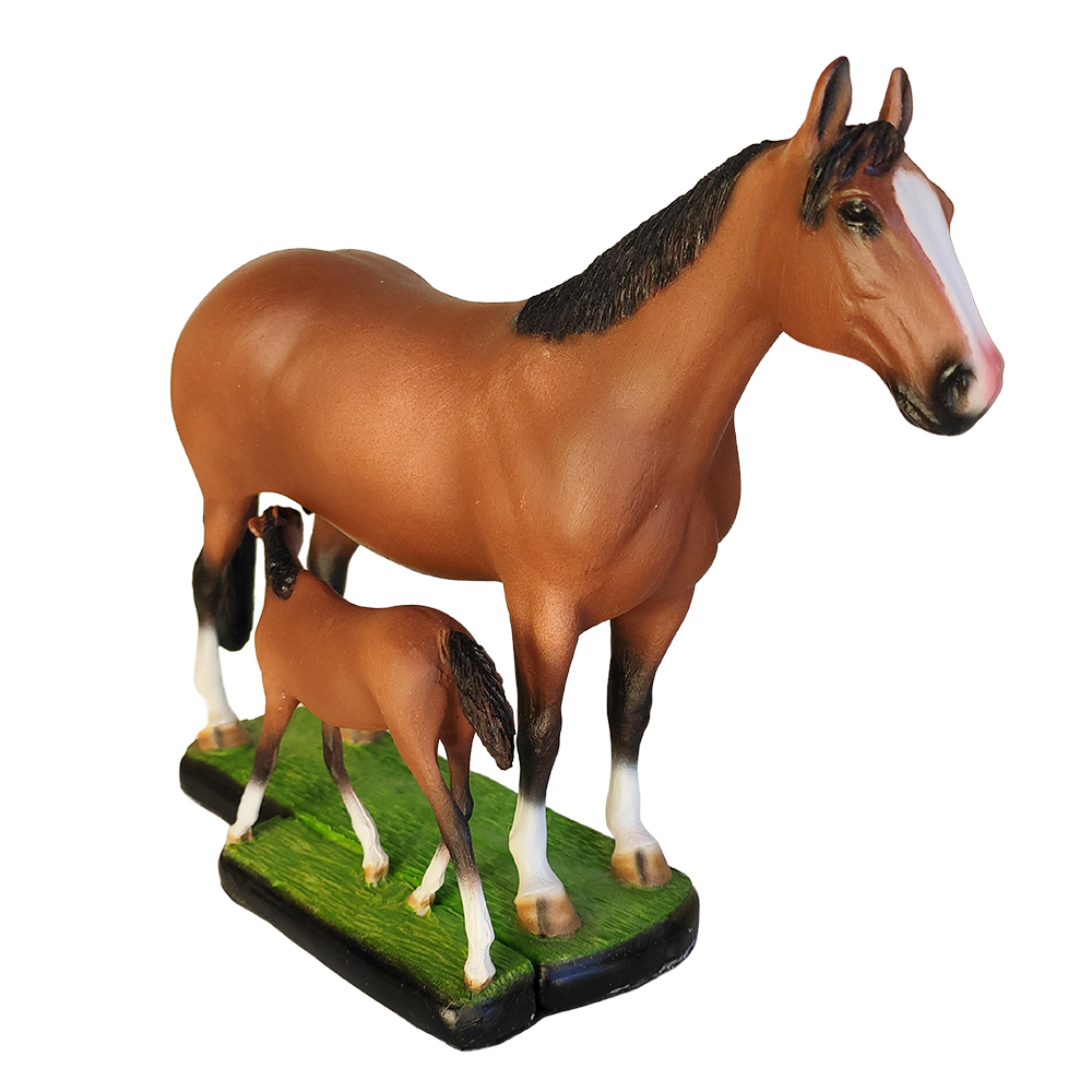 Escultura De Resina Égua Quarto De Milhas Com Proto Filhote Realista Grande em Oferta na Shopee