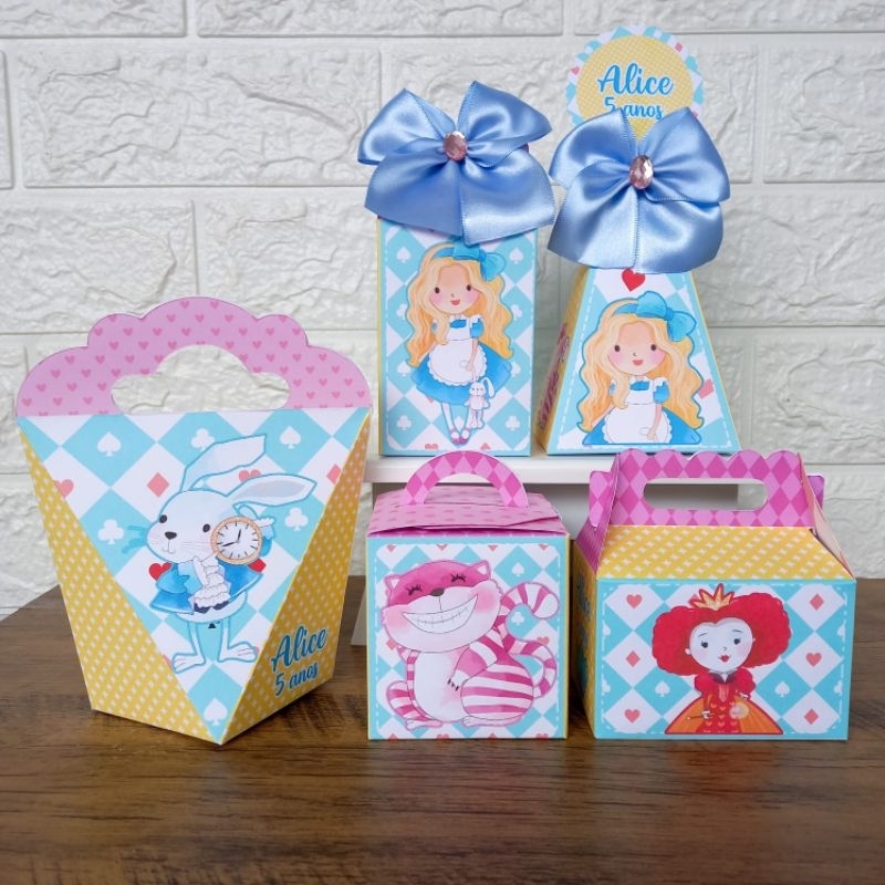 kit básico personalizado Alice no país das maravilhas/Enfeite de festa/Lembrancinha/decoração/ festa