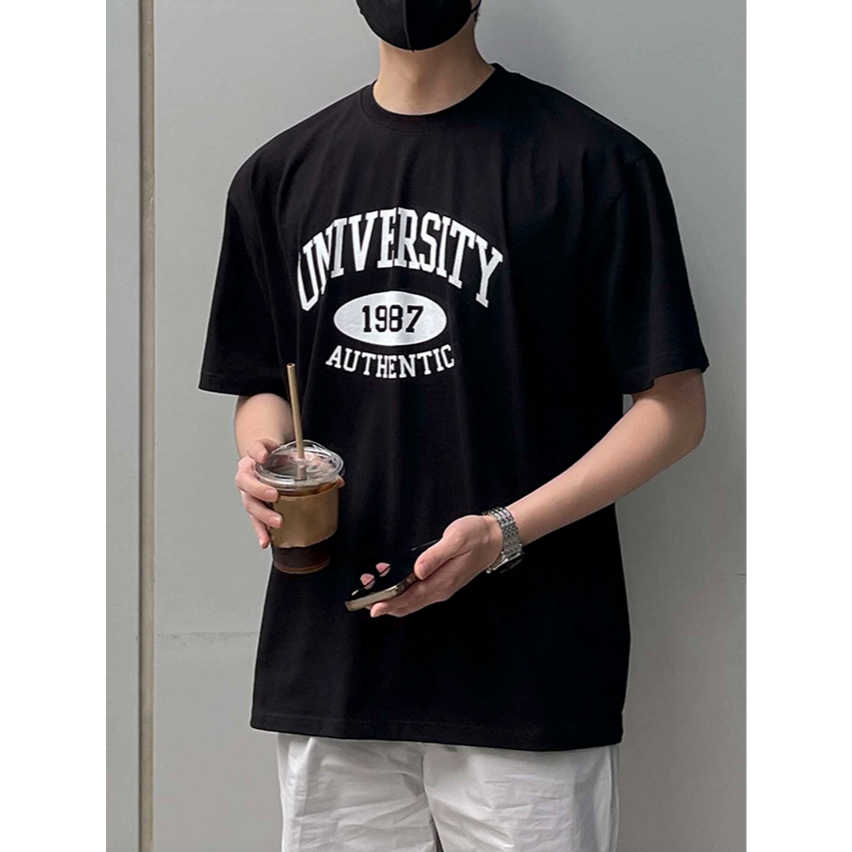 Camiseta University 1987 Oversized Unissex Manga Curta Faculdade Casual Style