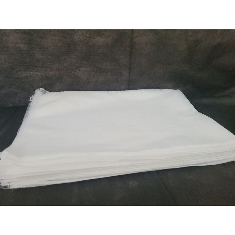 100 sacos tnt 35x50 para organizar roupas, calçados, bolsas.
