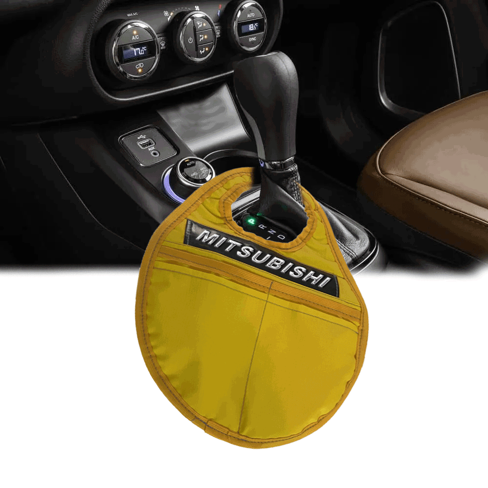 LIXO LIXINHO LIXEIRA PORTA TRECOS CAMBIO DE CARRO 3 BOLSOS MATERIAL IMPERMEAVEL LAVAVEL ESPUMADO NA COR AMARELA PARA CARRO VEICULOS MITSUBISHI PAJERO L200 TRITON LANCER OUTLANDER TODOS