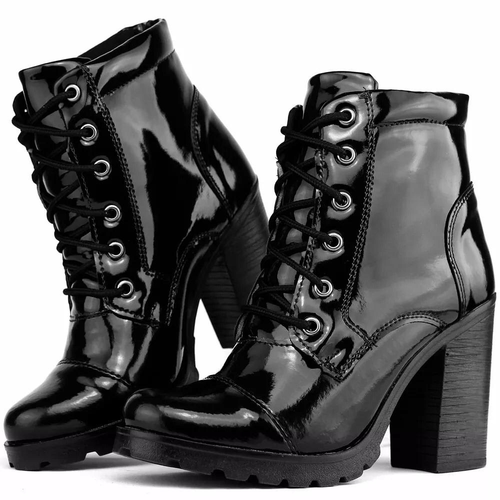 Bota Coturno Verniz Preto Feminino Cano Médio Salto Alto Tratorado