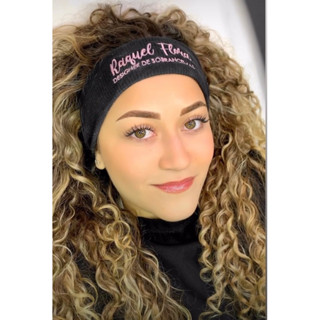 Faixa personalizada de cabelo com sua logo bordada