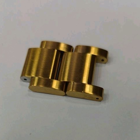 Primeiros dois gomos do relógio Nixon 51-30
