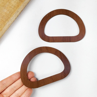 Recorte Alça de Bolsa Fina MDF 3mm Amadeirado Escuro 9 x 12 cm (2 un) SR2083 em Oferta na Shopee