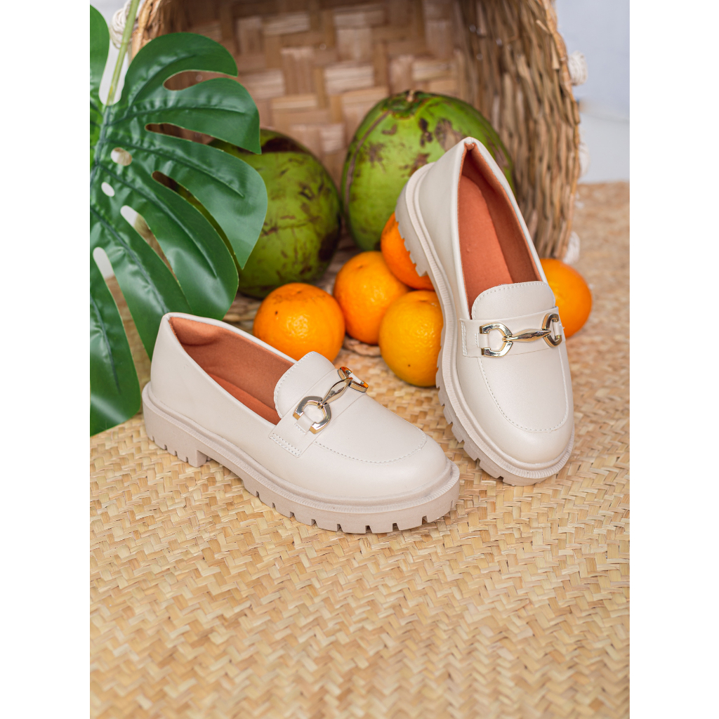 Mocassim Feminino Clássico Confortável Corrente Bico Redondo Solado Antiderrapante Tratorado em Oferta na Shopee